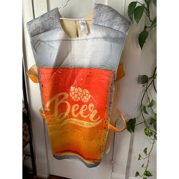 Spirit Halloween adult beer costume - Picture 2 of 8